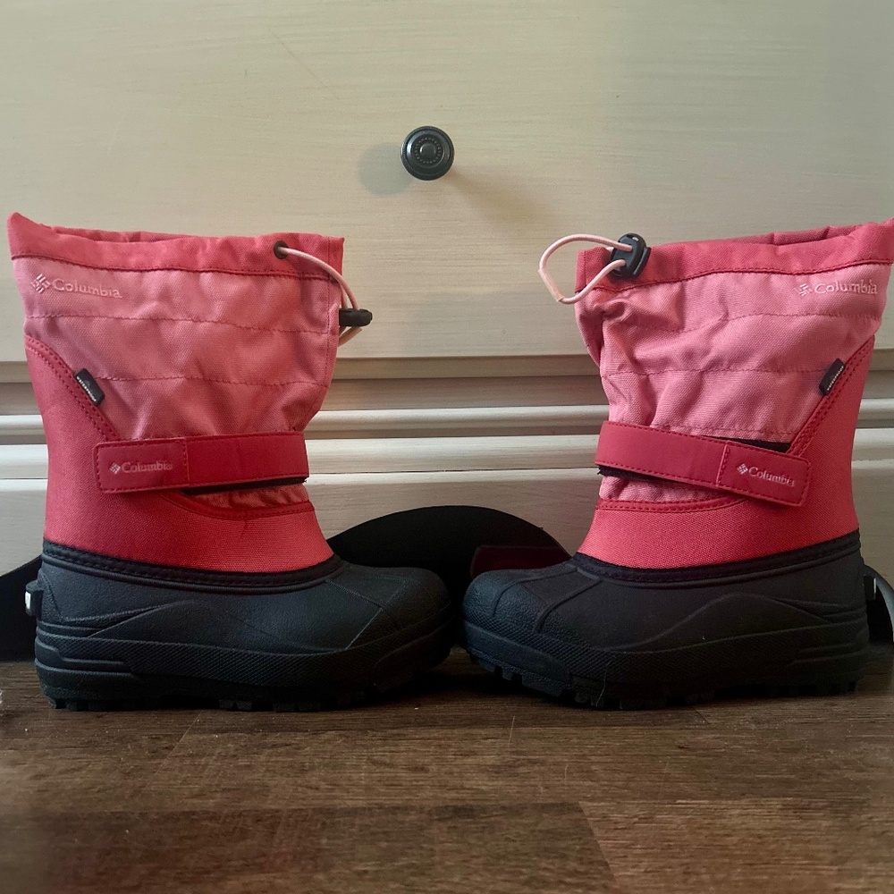 Columbia Youth Powderbug Plus II  winter boots